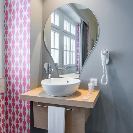 Otel Centro Chiado 4*