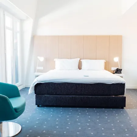 Hotel Centro Chiado 4*