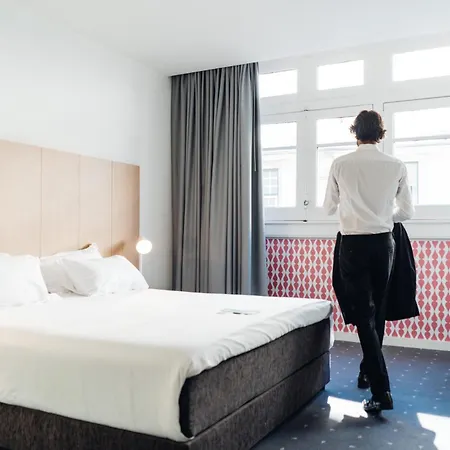 Szálloda Centro Chiado 4*