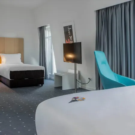 فندق Centro Chiado 4*