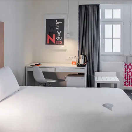 酒店 Centro Chiado 4*