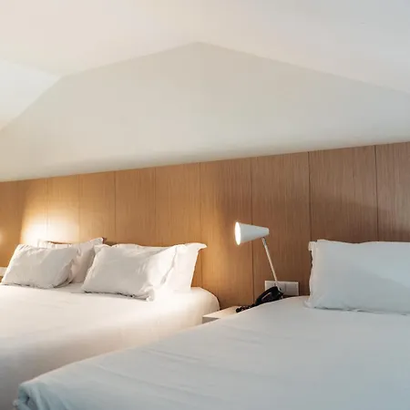 Centro Chiado 4* ליסבון