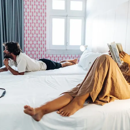 מלון Centro Chiado 4*