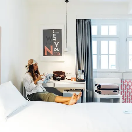 Hotel Centro Chiado 4*